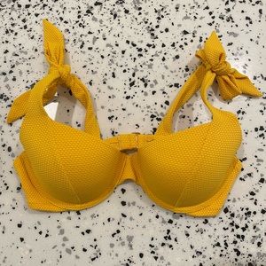 Shade & Shore 34B Size Small Bikini Top with padding